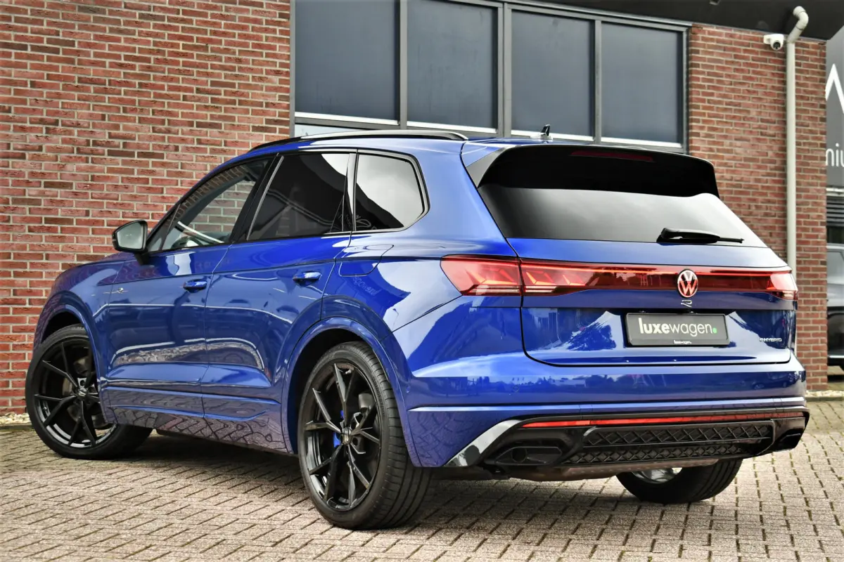 3.0 TSi eHybrid 4M R Trekh DynAudio Stoel-koel Massage HUD 360