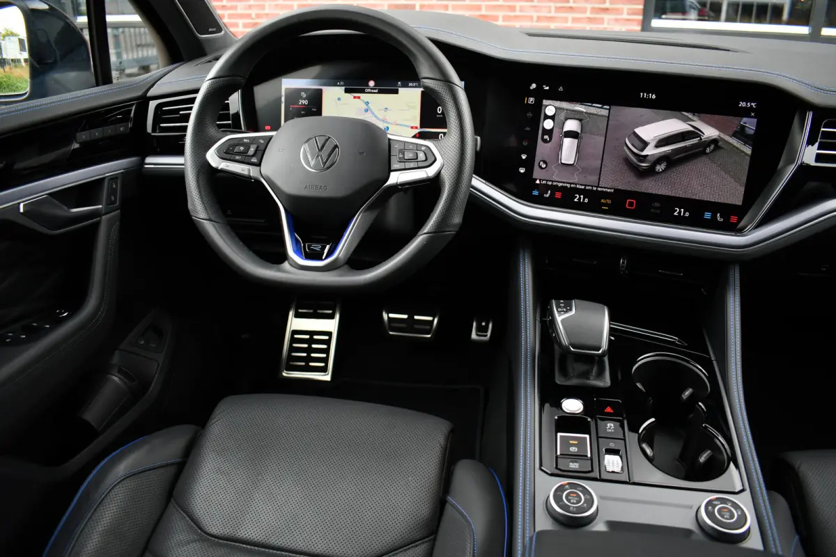 3.0 TSi eHybrid 4M R Trekh DynAudio Stoel-koel Massage HUD 360