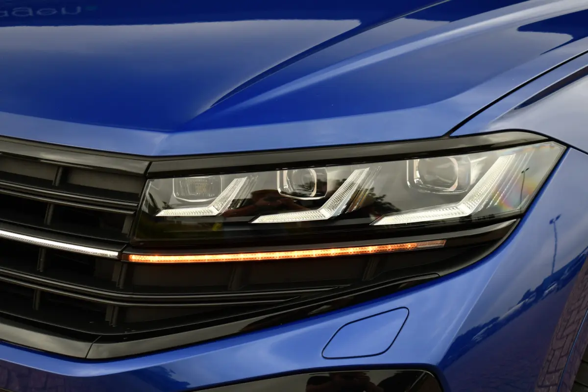 3.0 TSi eHybrid 4M R Trekh DynAudio Stoel-koel Massage HUD 360