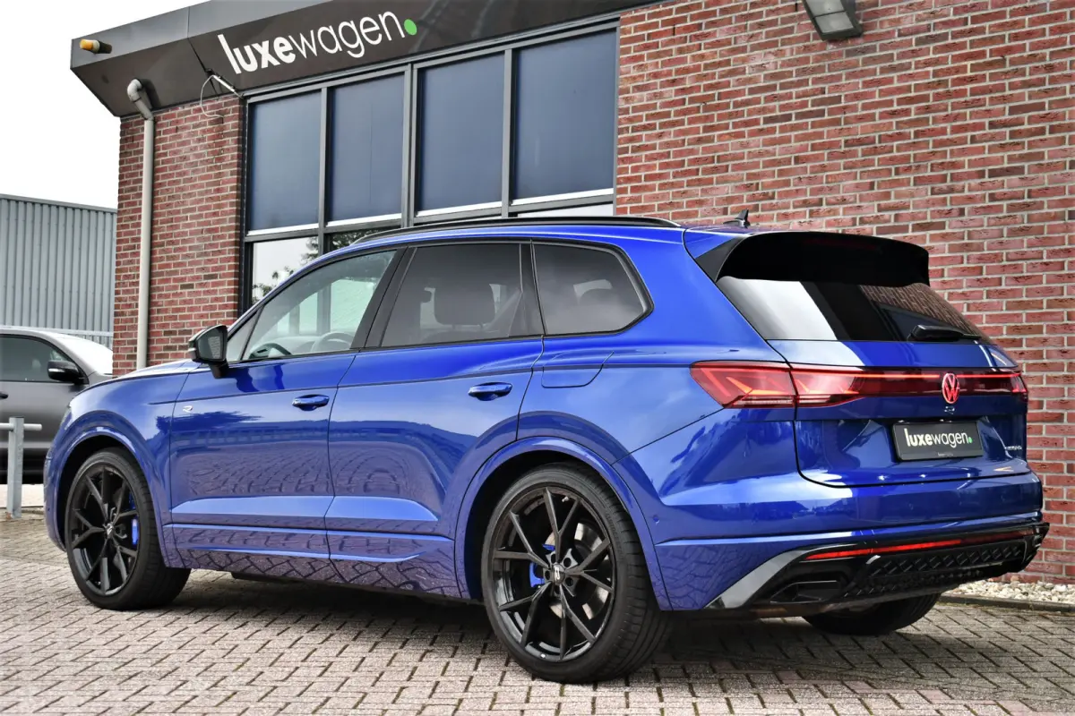 3.0 TSi eHybrid 4M R Trekh DynAudio Stoel-koel Massage HUD 360