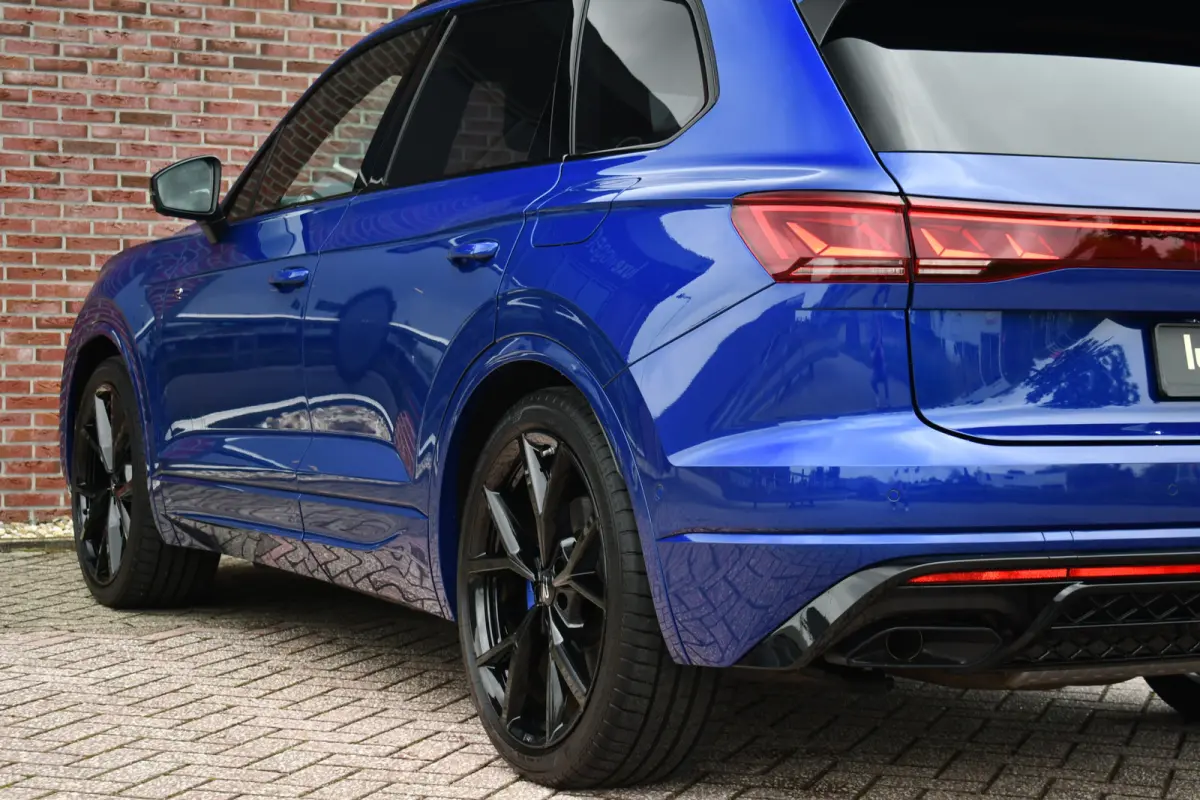 3.0 TSi eHybrid 4M R Trekh DynAudio Stoel-koel Massage HUD 360