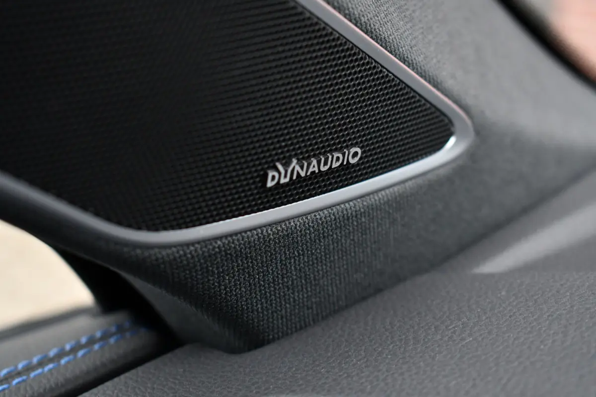 3.0 TSi eHybrid 4M R Trekh DynAudio Stoel-koel Massage HUD 360