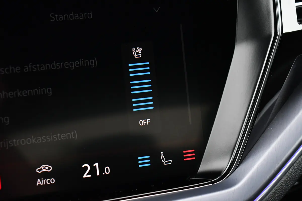 3.0 TSi eHybrid 4M R Trekh DynAudio Stoel-koel Massage HUD 360
