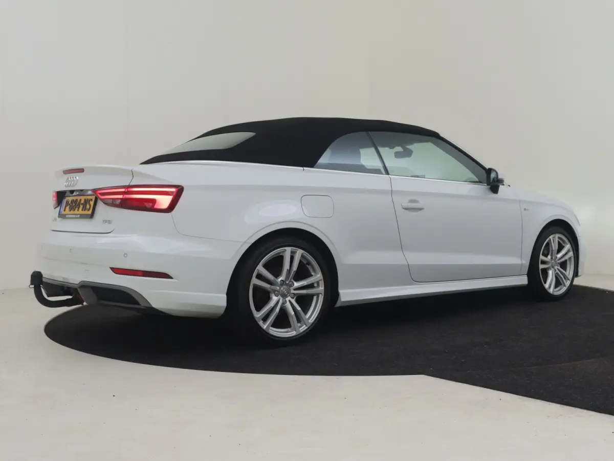 1.5 TFSI CoD Sport S Line Edition 150PK AUTO | Trekhaak | Achteruitrijcamera | Keyless | Dodehoek | Climate control | Stoelverwarming | Navi | LED | 18"LMV