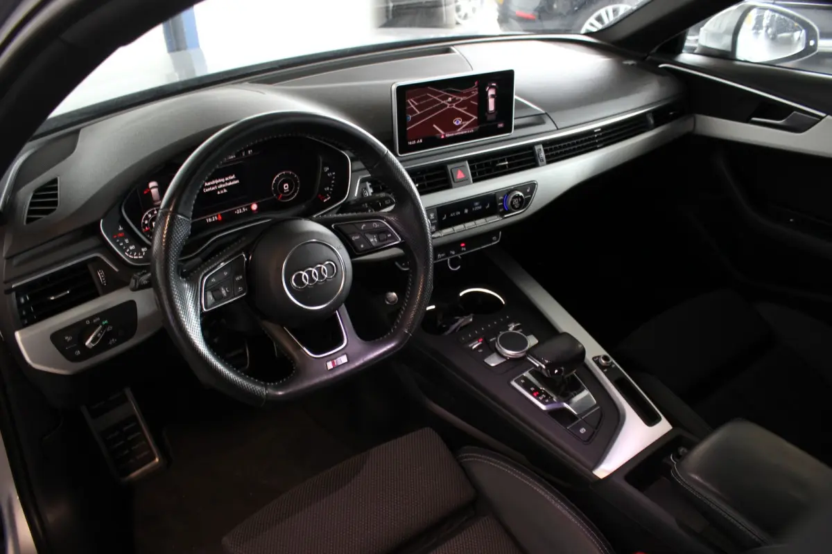 2.0 TFSI MHEV S-Line Edition Trekhaak | Pano | Stoelverw. | Keyless | Virtual Cockpit | Adapt. Cruise | Navi | Bluetooth | LED | 18" LMV | PDC V+A