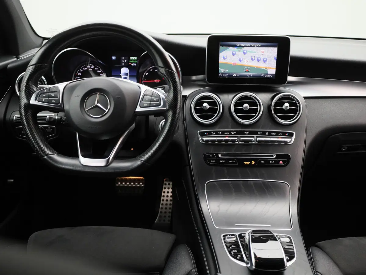 350e 4MATIC Business Solution AMG | Achteruitrijcamera | Cruise Control | Parkeersensoren | Stoelverwarming |