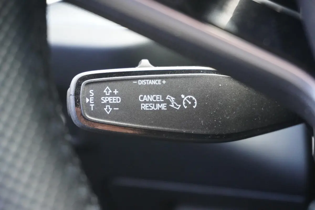 1.5 TSI 204pk PHEV Sportline Business | Trekhaak | Head-up | Adaptief Onderstel