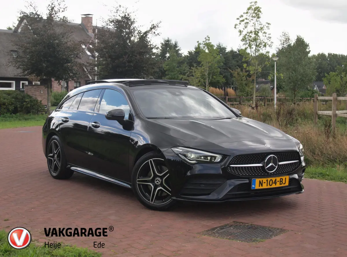 200 Business Solution AMG | Panoramadak | Camera | Sfeerverlichting | Apple Carplay | Burmester |