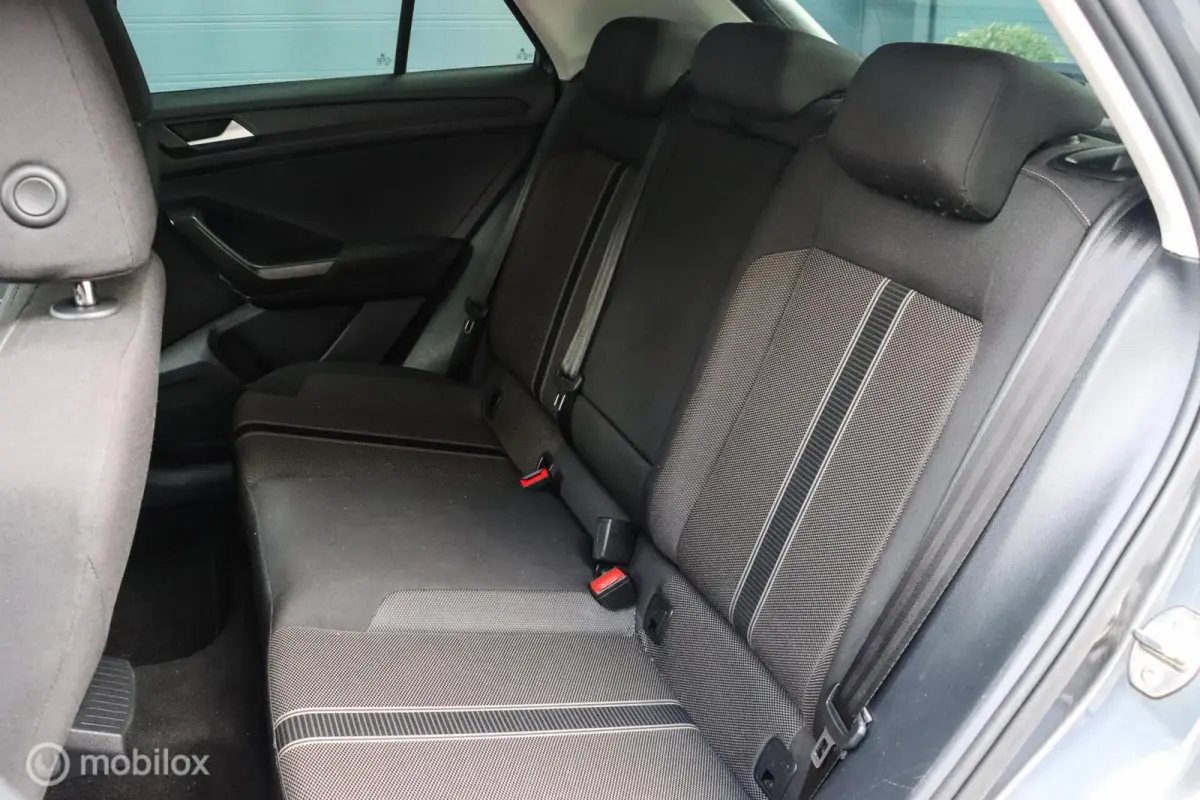 1.0 TSI Style|VIRTUAL|CAMERA|CARPLAY|NAP