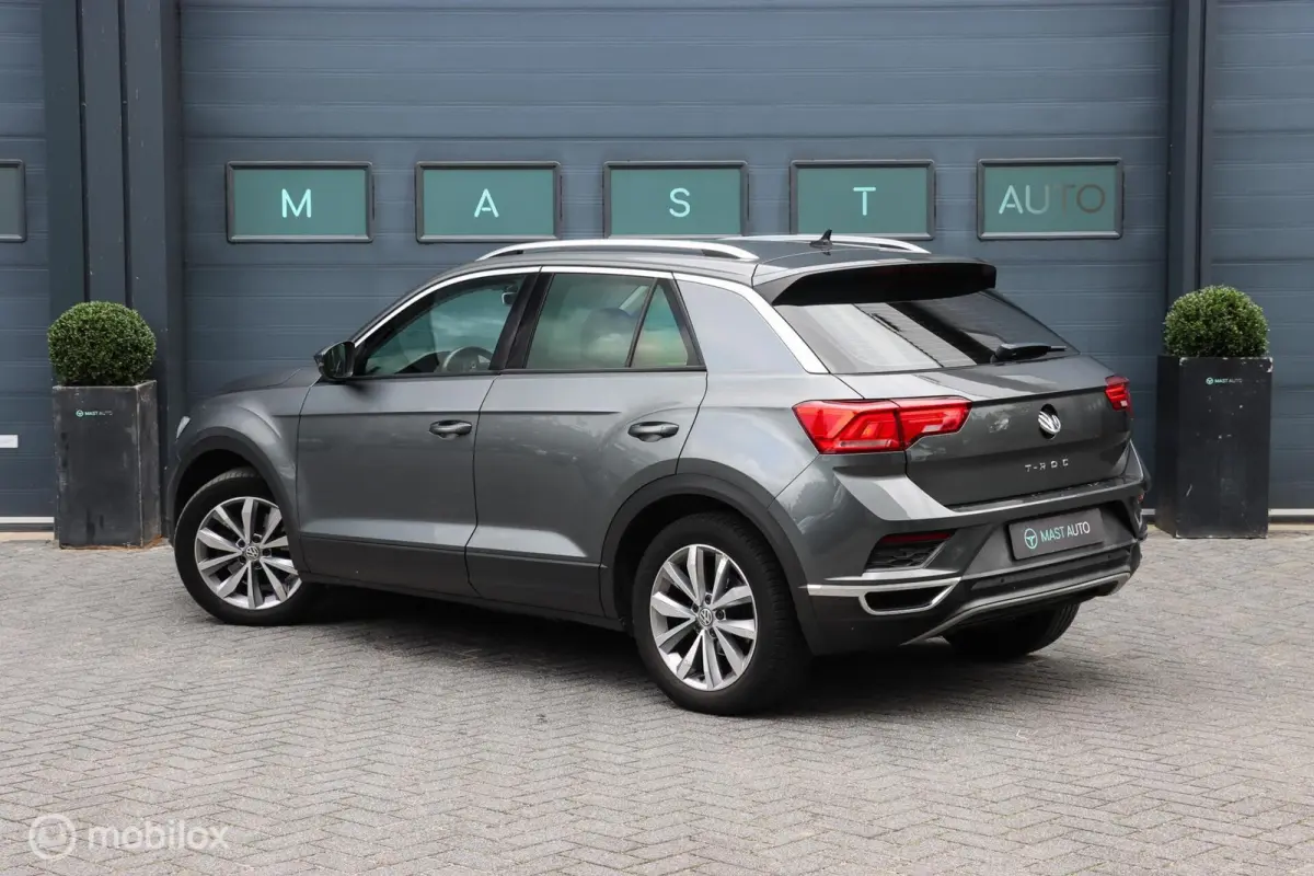 1.0 TSI Style|VIRTUAL|CAMERA|CARPLAY|NAP