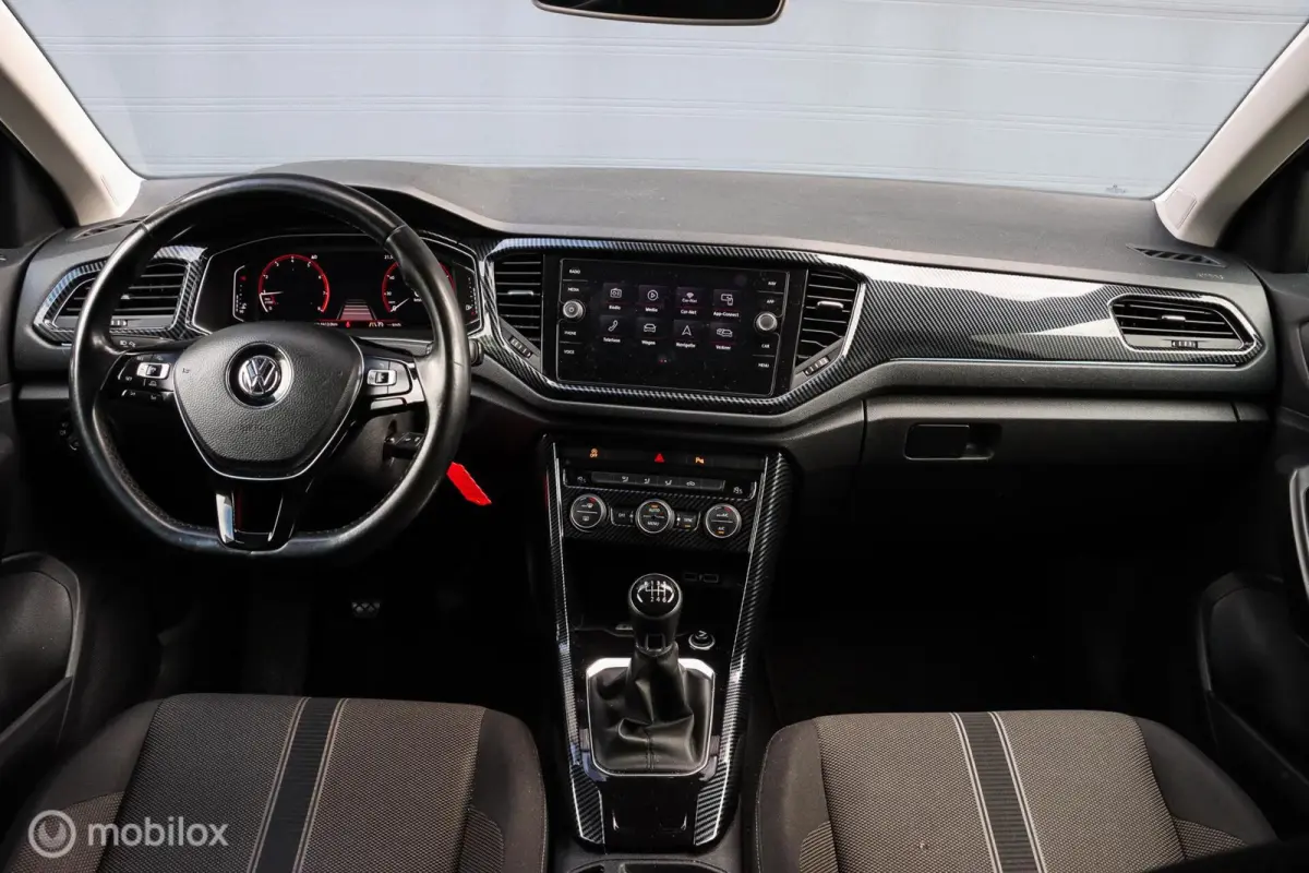 1.0 TSI Style|VIRTUAL|CAMERA|CARPLAY|NAP