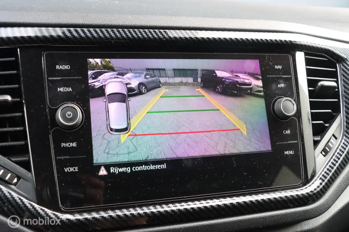 1.0 TSI Style|VIRTUAL|CAMERA|CARPLAY|NAP