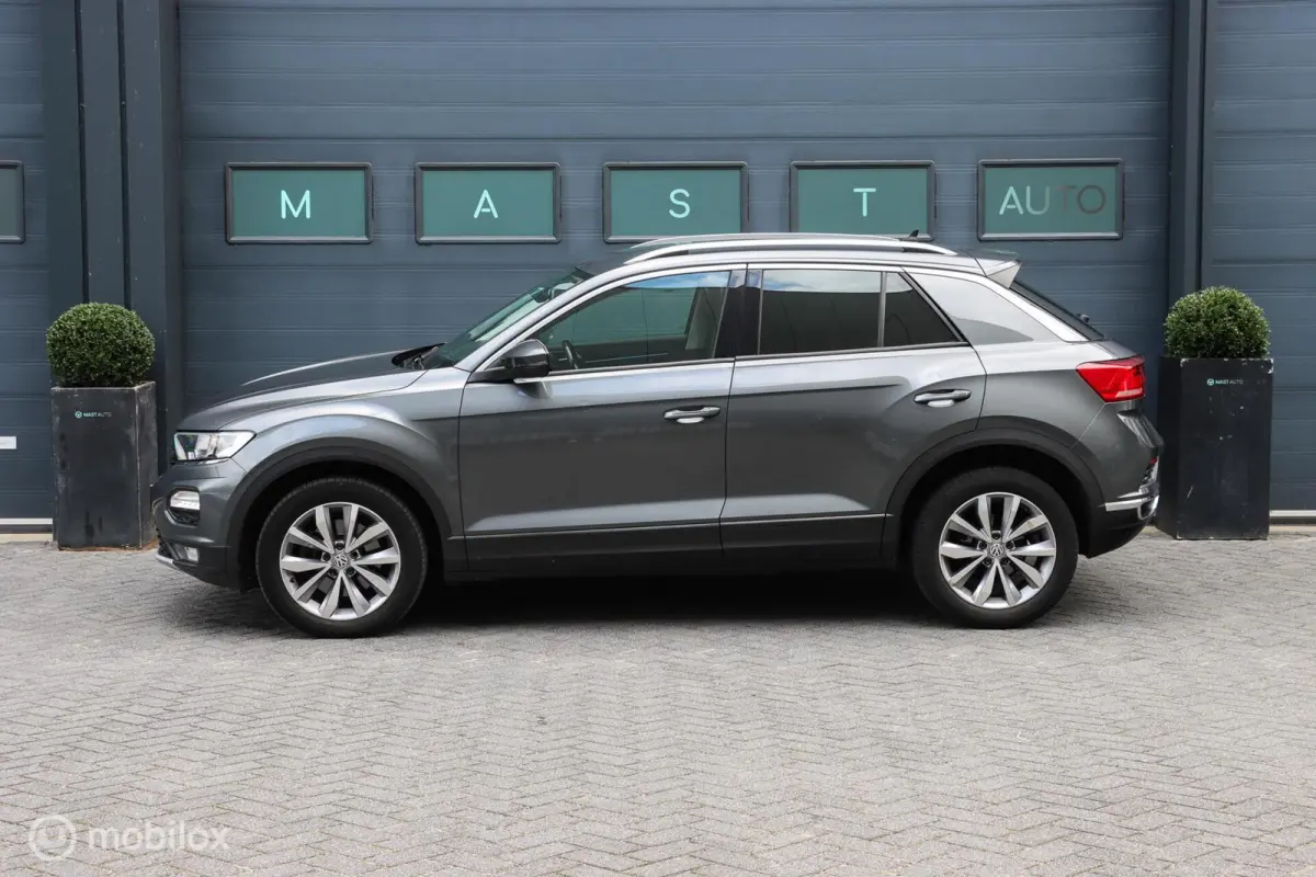 1.0 TSI Style|VIRTUAL|CAMERA|CARPLAY|NAP