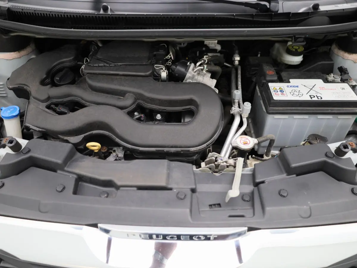 1.0 e-VTi Active | AIRCO |
