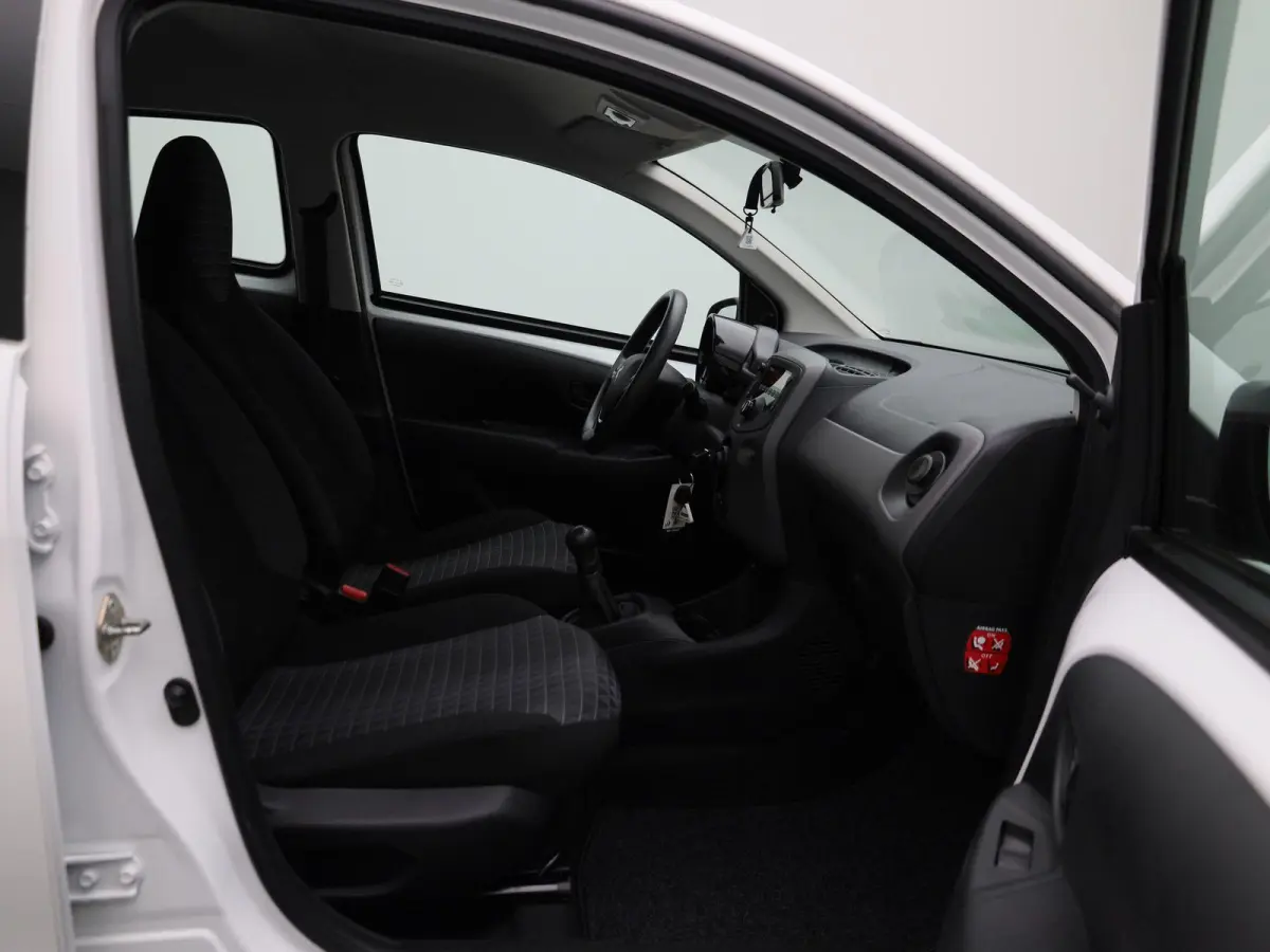 1.0 e-VTi Active | AIRCO |