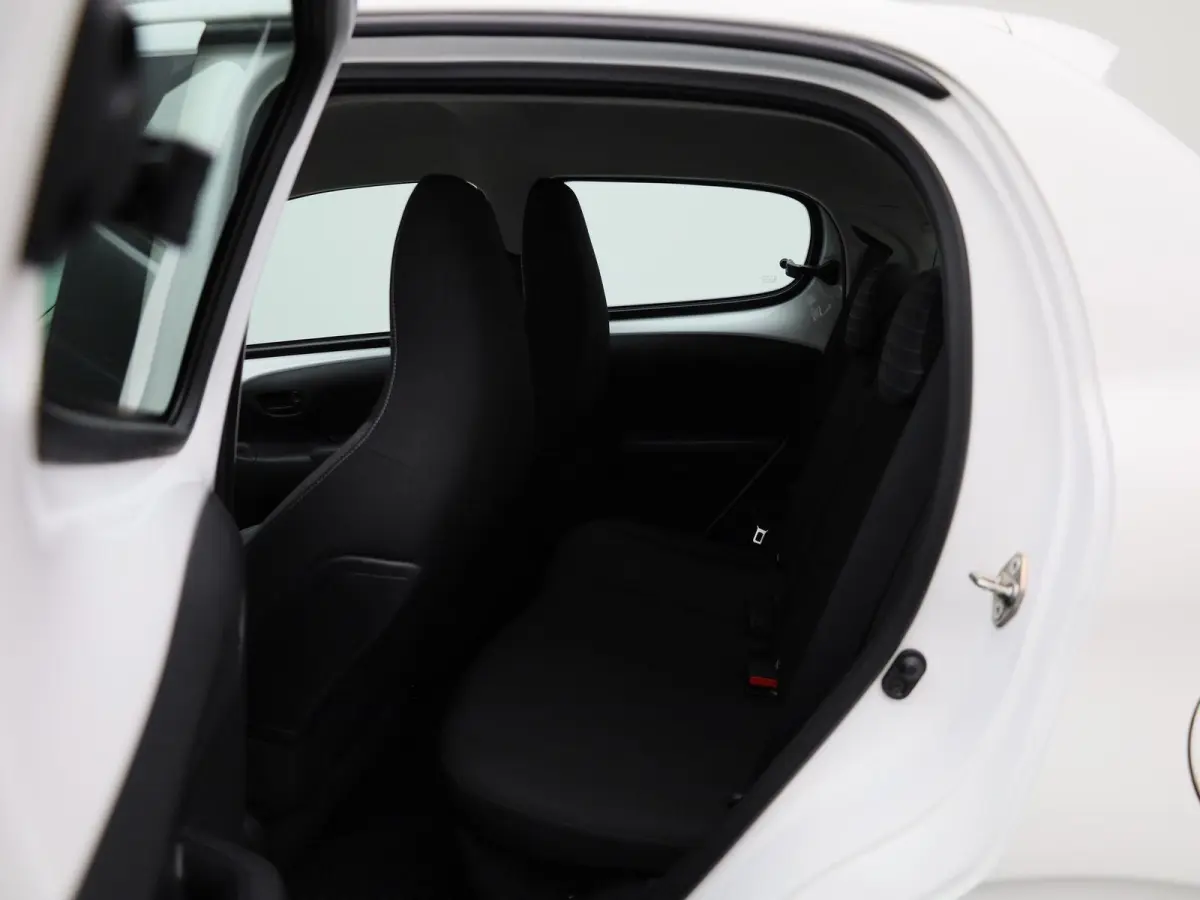 1.0 e-VTi Active | AIRCO |