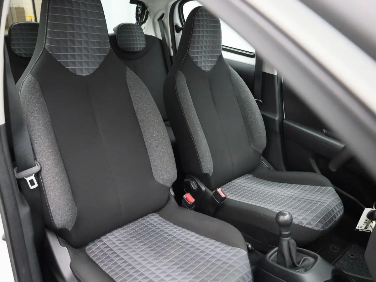 1.0 e-VTi Active | AIRCO |