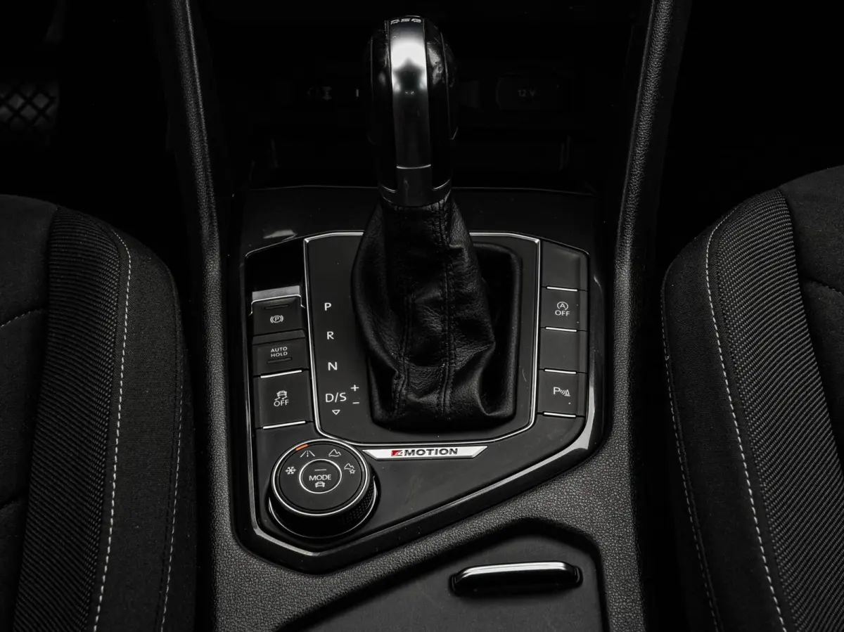 2.0 TDI 150 PK DSG 4Motion Highline | Virtual Cockpit | Trekhaak 2.500 kg | ACC | LED | Navigatie | Apple CarPlay/Android Auto | Sfeerverlichting | 19"