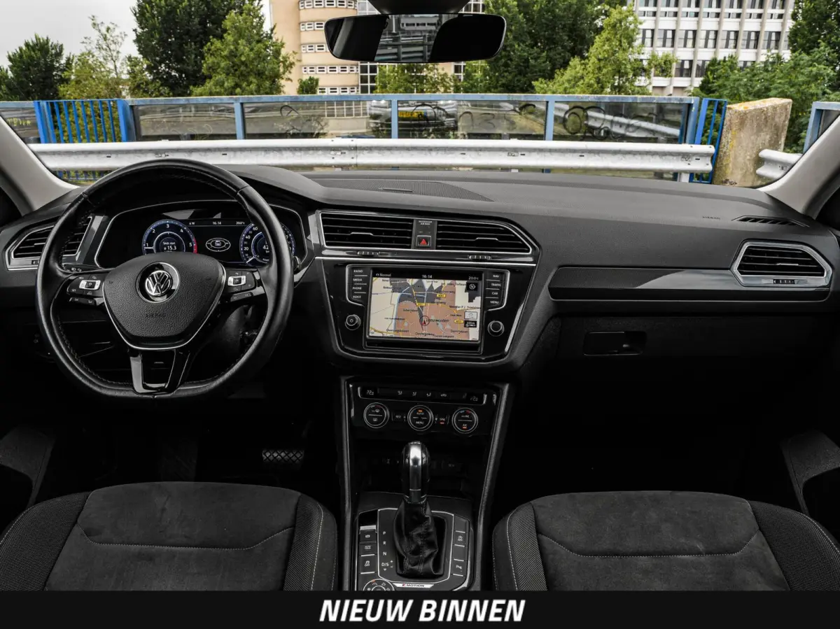 2.0 TDI 150 PK DSG 4Motion Highline | Virtual Cockpit | Trekhaak 2.500 kg | ACC | LED | Navigatie | Apple CarPlay/Android Auto | Sfeerverlichting | 19"