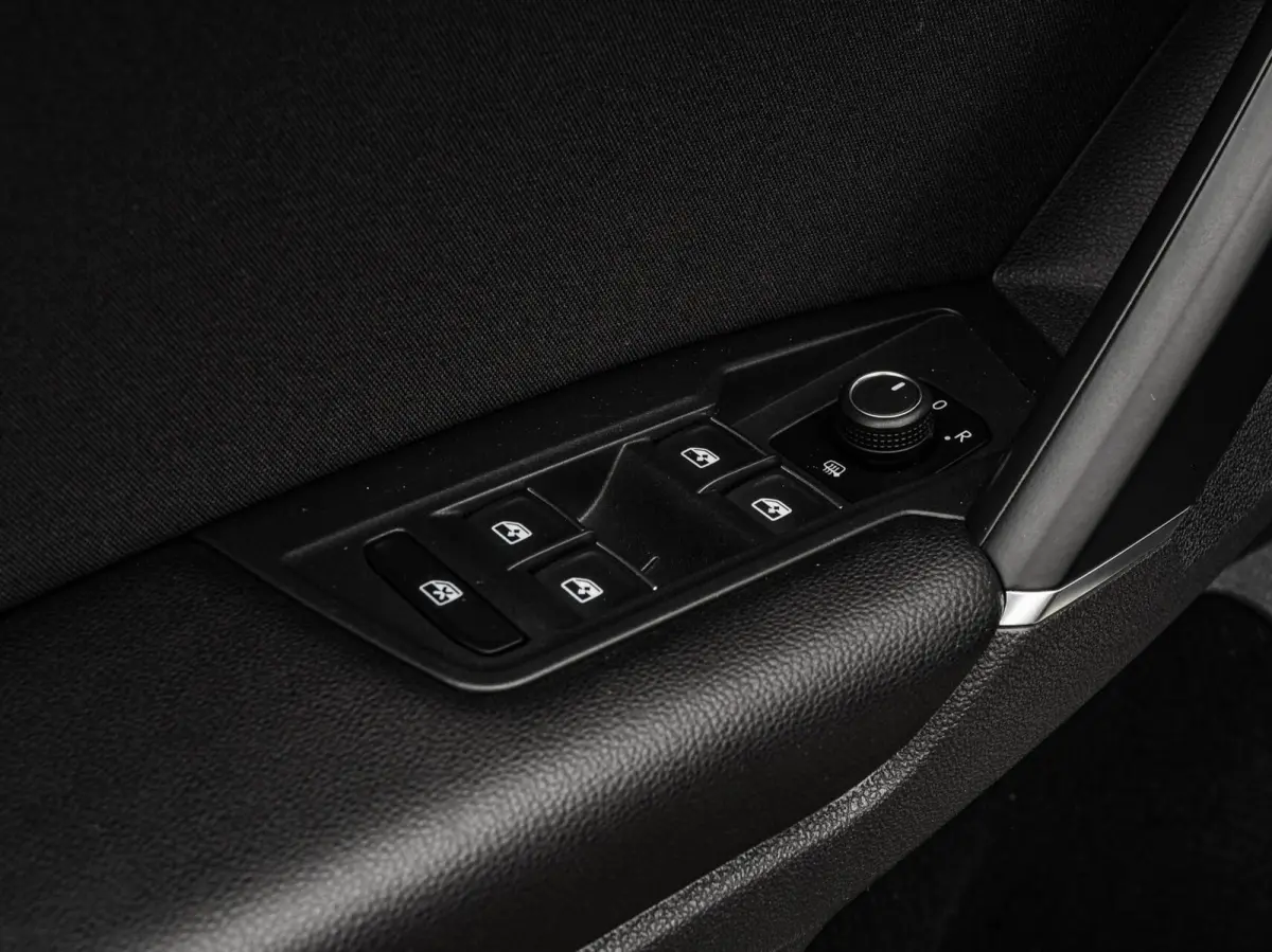 2.0 TDI 150 PK DSG 4Motion Highline | Virtual Cockpit | Trekhaak 2.500 kg | ACC | LED | Navigatie | Apple CarPlay/Android Auto | Sfeerverlichting | 19"