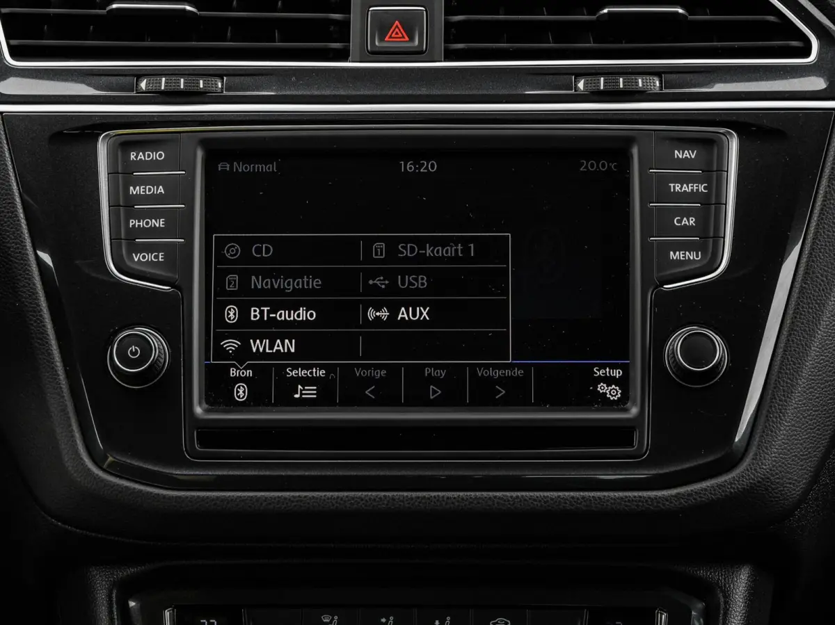 2.0 TDI 150 PK DSG 4Motion Highline | Virtual Cockpit | Trekhaak 2.500 kg | ACC | LED | Navigatie | Apple CarPlay/Android Auto | Sfeerverlichting | 19"
