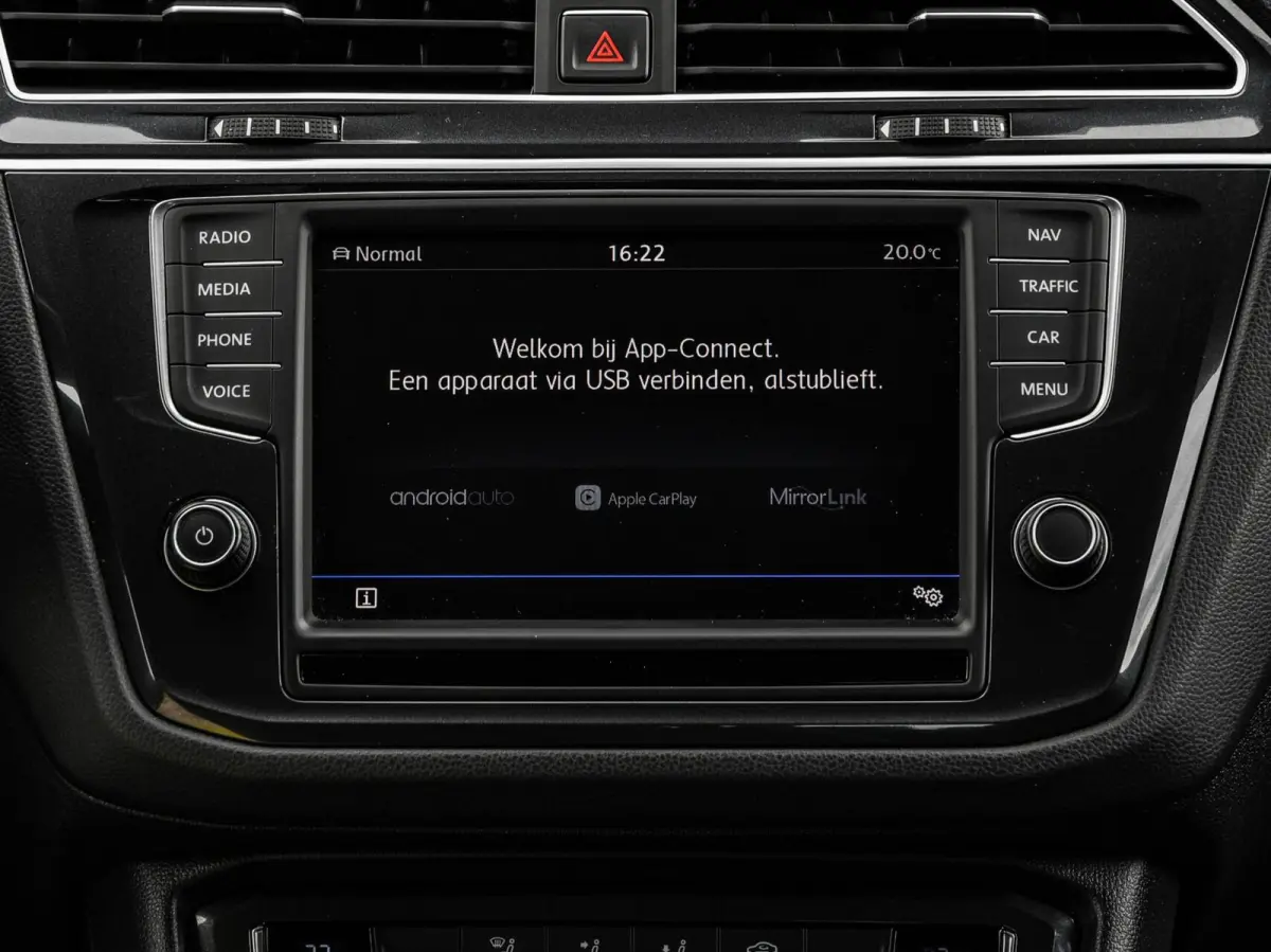 2.0 TDI 150 PK DSG 4Motion Highline | Virtual Cockpit | Trekhaak 2.500 kg | ACC | LED | Navigatie | Apple CarPlay/Android Auto | Sfeerverlichting | 19"