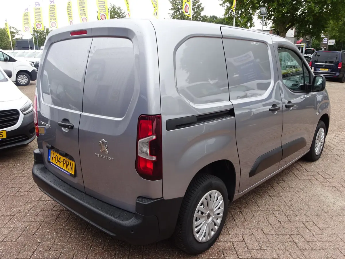 1.5 BlueHDI L1 MARGEAUTO ZEER INTERESSANT VOOR FIN. LEASE.