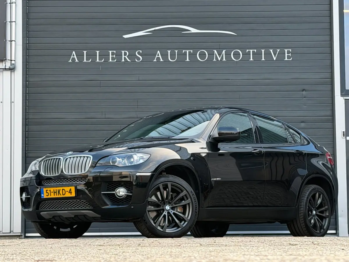 XDrive50i High Executive|LEDER|NAP|TREKHAAK|20"|YOUNGTIMER