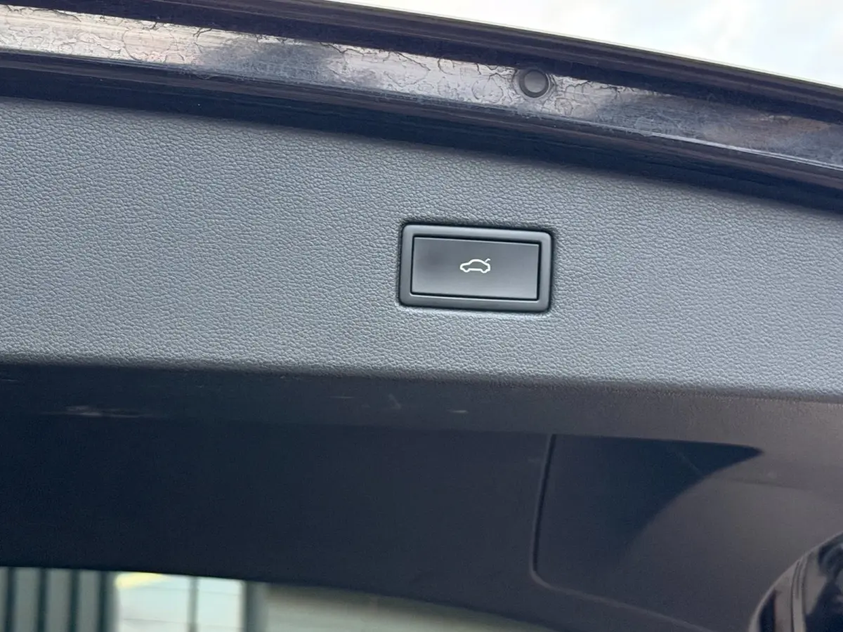 1.5 TSI R-Line Business+|TREKHAAK|NAP|CAMERA|20''|