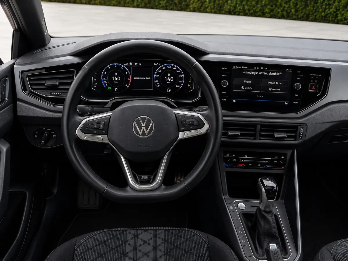1.0 TSI 3x R-Line|Pano|IQ|Camera|Virtual|