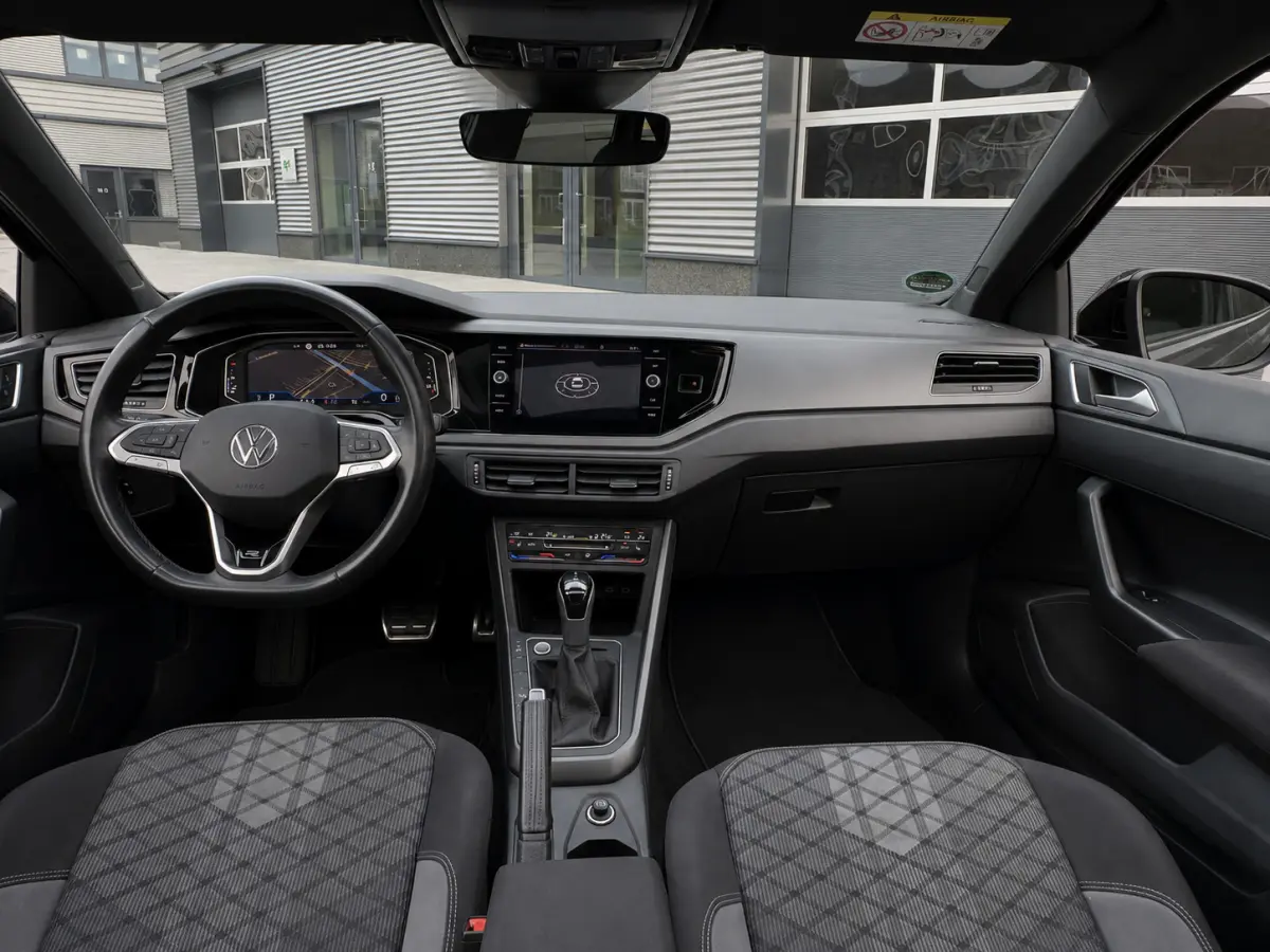 1.0 TSI 3x R-Line|Pano|IQ|Camera|Virtual|