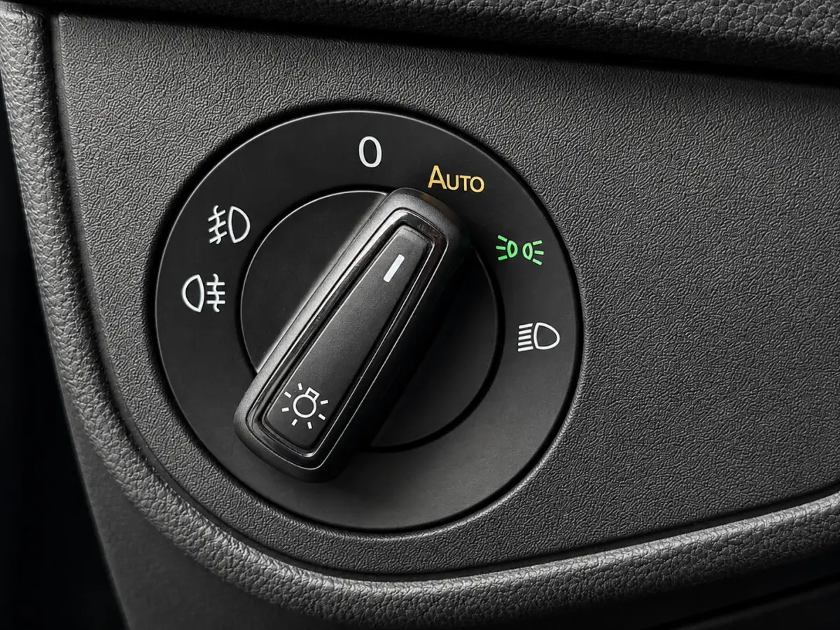 1.0 TSI 3x R-Line|Pano|IQ|Camera|Virtual|