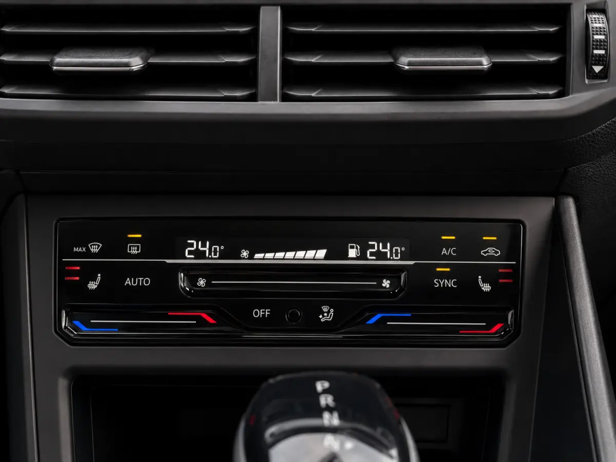 1.0 TSI 3x R-Line|Pano|IQ|Camera|Virtual|
