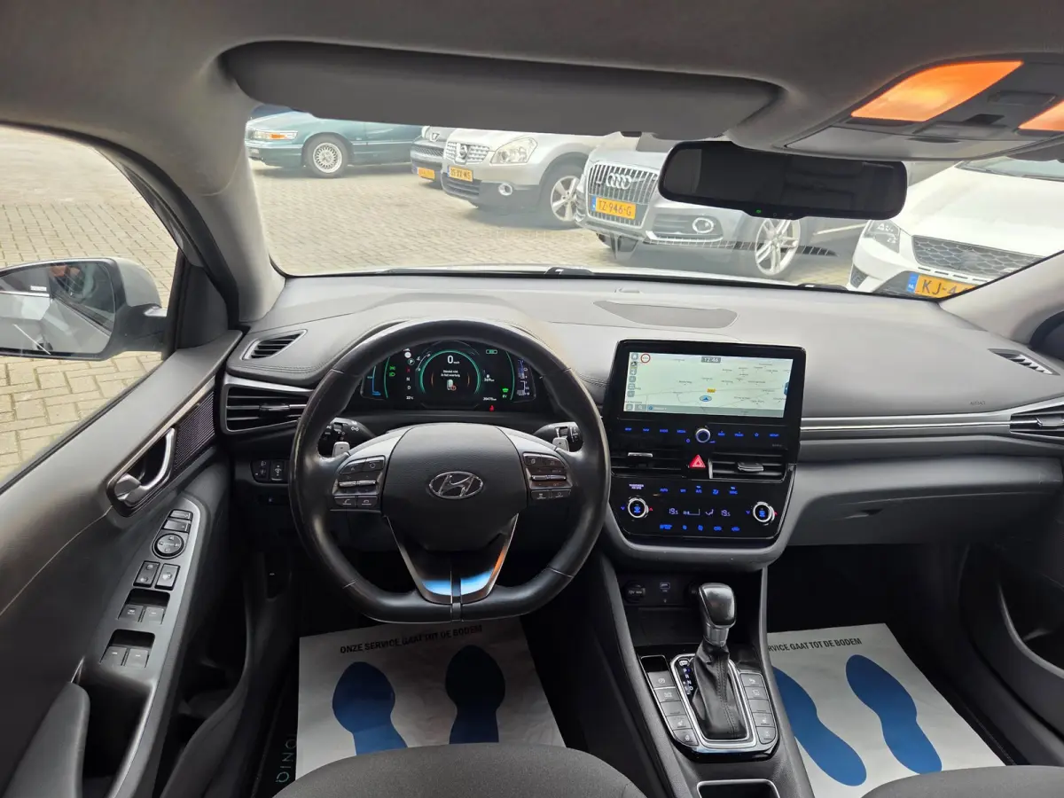 1.6 GDi PHEV Comfort Parkeersensoren achter/ Stoel en stuurverwarming/ Navigatie/ Camera/ Rijklaarprijs!