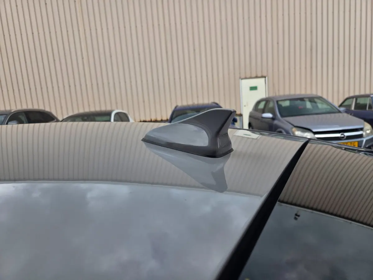 1.6 GDi PHEV Comfort Parkeersensoren achter/ Stoel en stuurverwarming/ Navigatie/ Camera/ Rijklaarprijs!