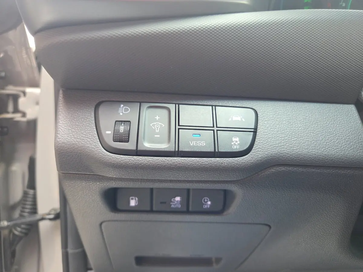 1.6 GDi PHEV Comfort Parkeersensoren achter/ Stoel en stuurverwarming/ Navigatie/ Camera/ Rijklaarprijs!