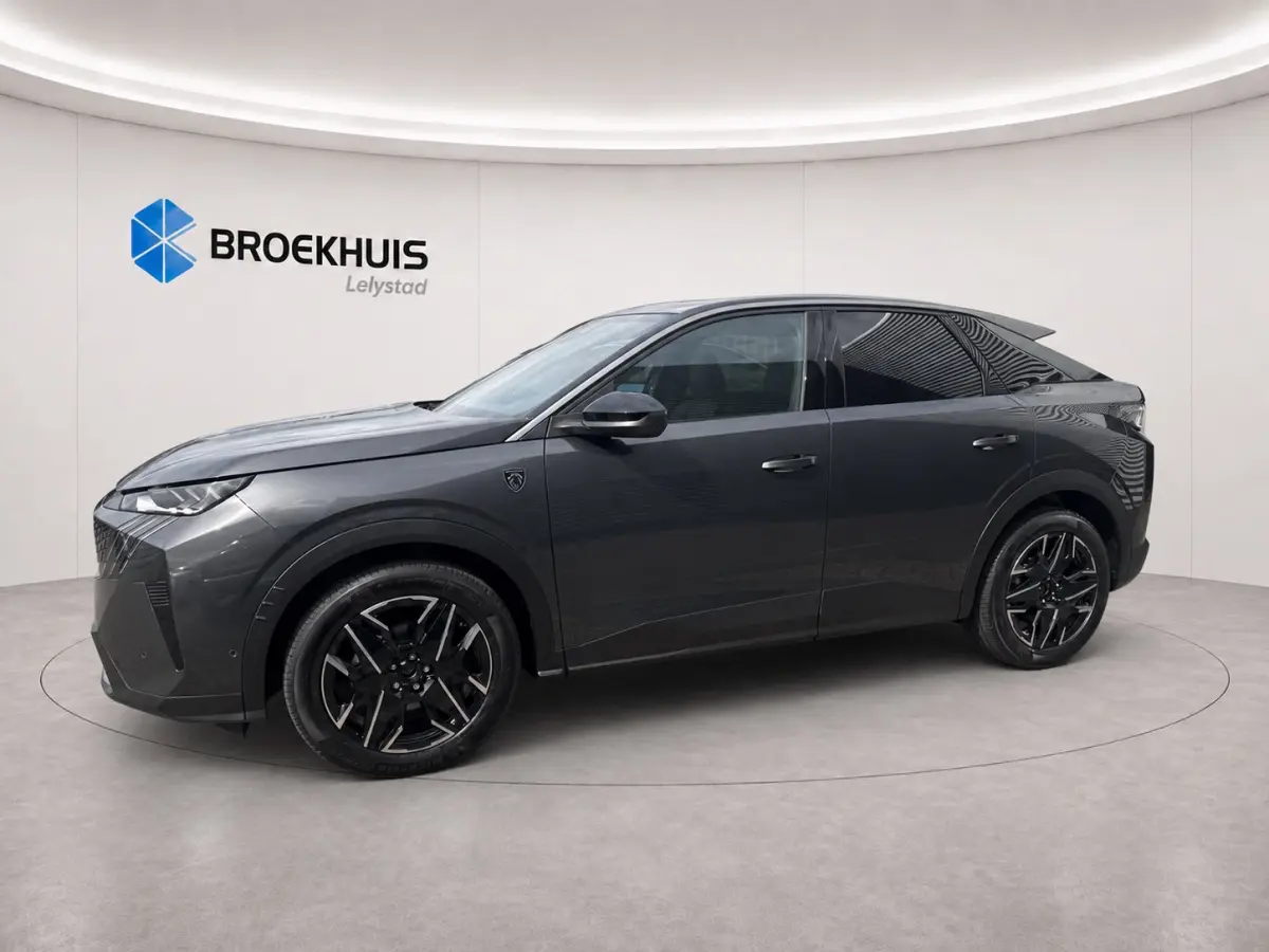 GT Exclusive | Adaptieve cruise control met Stop&Go functie | Elektrische parkeerrem | Extra getinte achterste zijruiten en achterruit