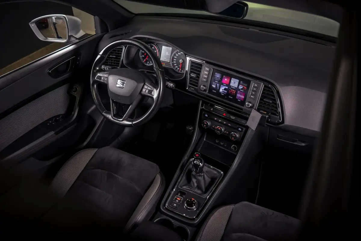 1.4 EcoTSI Xcellence|Pano|Keyless|Trekhaak|Camera|Seat Sound