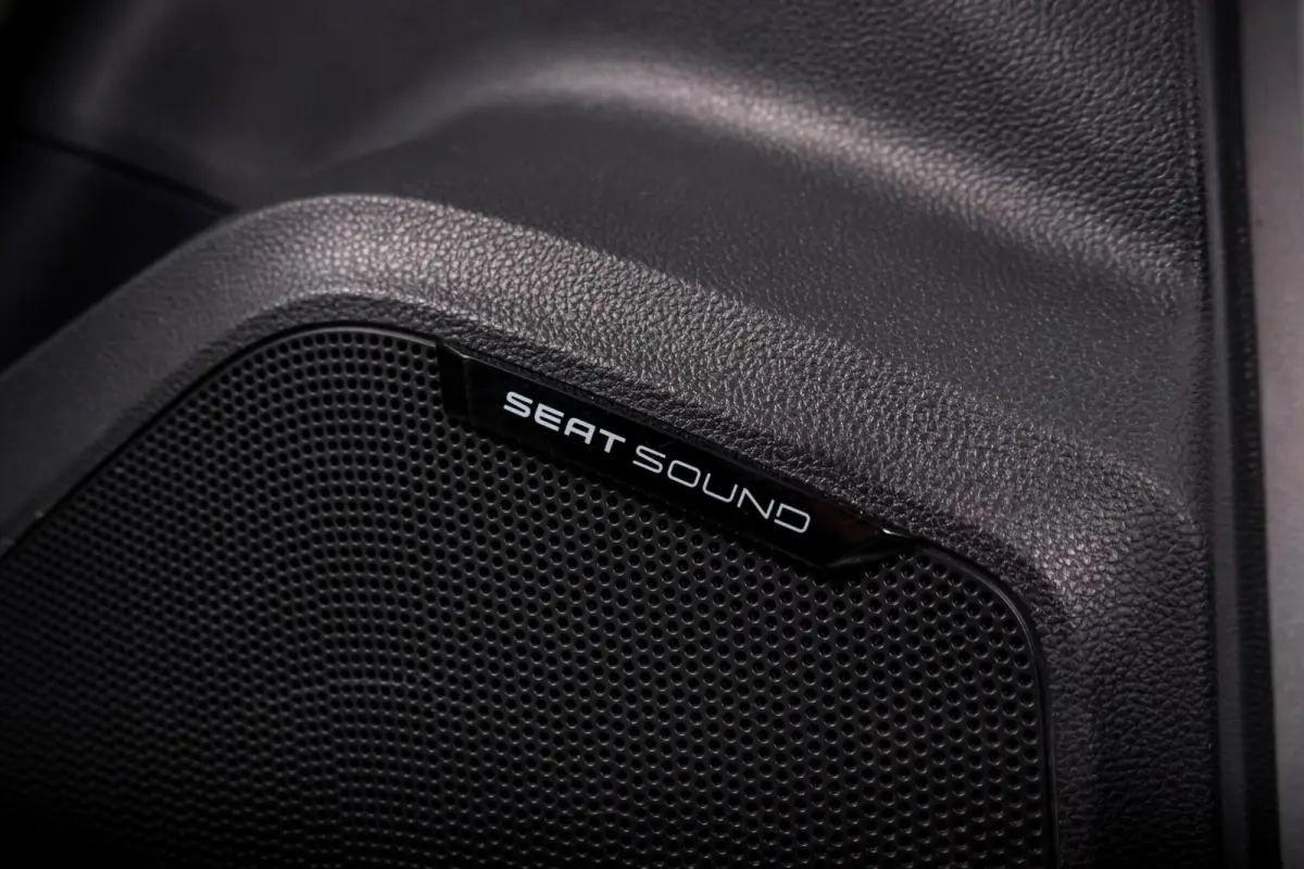 1.4 EcoTSI Xcellence|Pano|Keyless|Trekhaak|Camera|Seat Sound