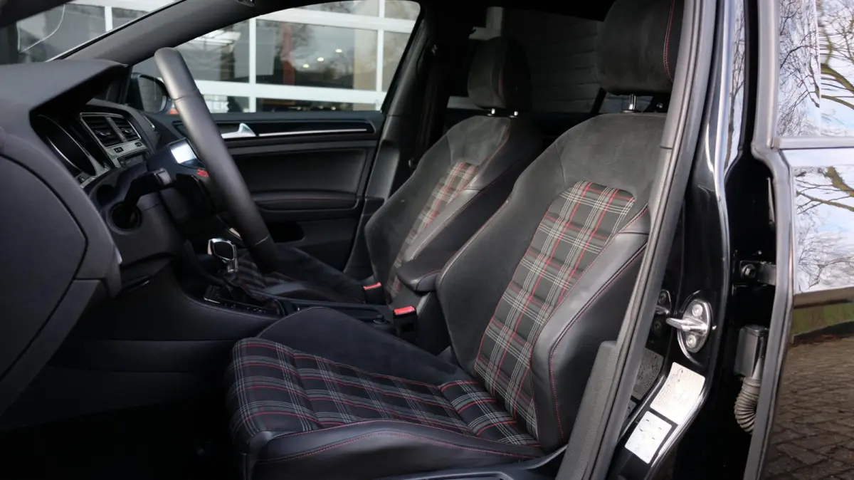 2.0 TSI GTI Performance ACC|DYN|DCC|PANO|VOL!