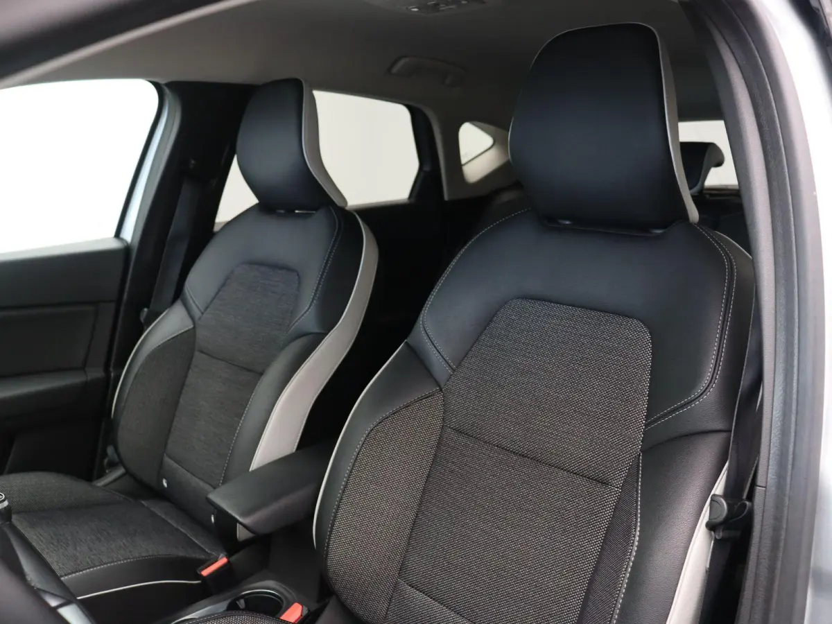 1.0 TCe 100 Intens | Cruise Control | Climate Control | Elektronische Handrem | Parkeersensoren Achter |