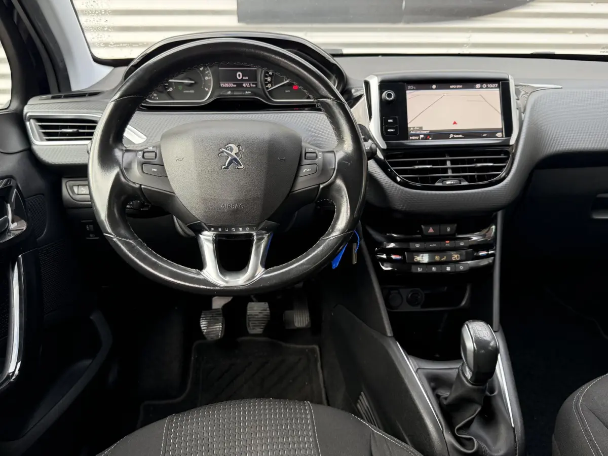 1.2 PureTech Blue Lease Executive 2e Eigenaar|Carplay|Cruise|Navi|Clima|PDC|Elek ramen|Lm velgen|N.A.P|Nieuwe APK bij aflevering