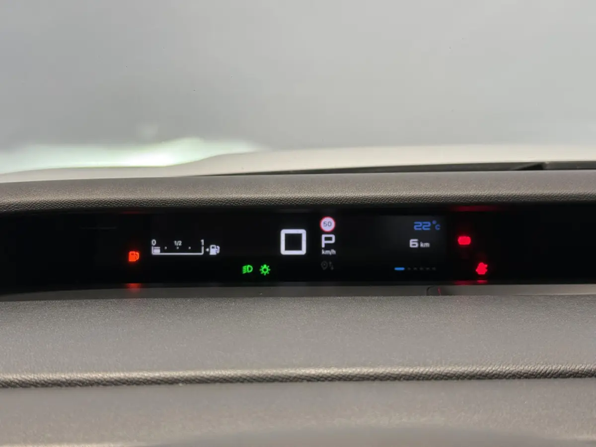 1.2 Hybrid 110pk Collection l Apple carplay & android auto l DEMO l Bel voor actuele KM-Stand!!!!