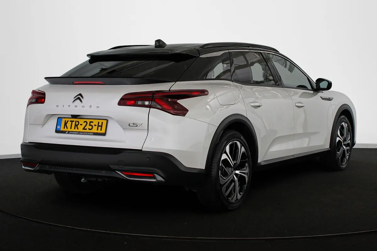 1.6 Plug-in Hybrid 180 Plus Stoel-Stuurverwarming Leder Keyless