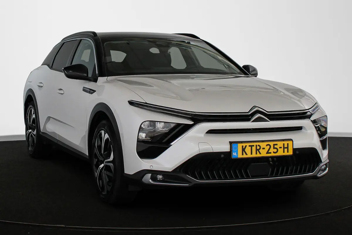 1.6 Plug-in Hybrid 180 Plus Stoel-Stuurverwarming Leder Keyless