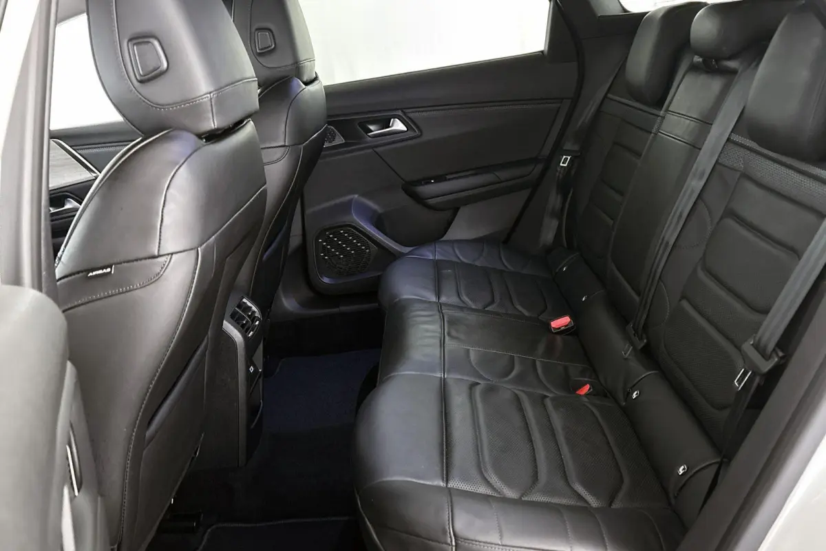 1.6 Plug-in Hybrid 180 Plus Stoel-Stuurverwarming Leder Keyless