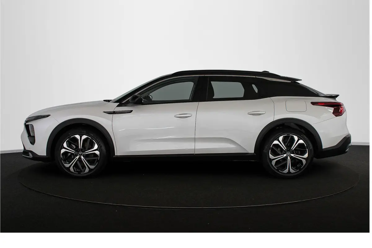 1.6 Plug-in Hybrid 180 Plus Stoel-Stuurverwarming Leder Keyless