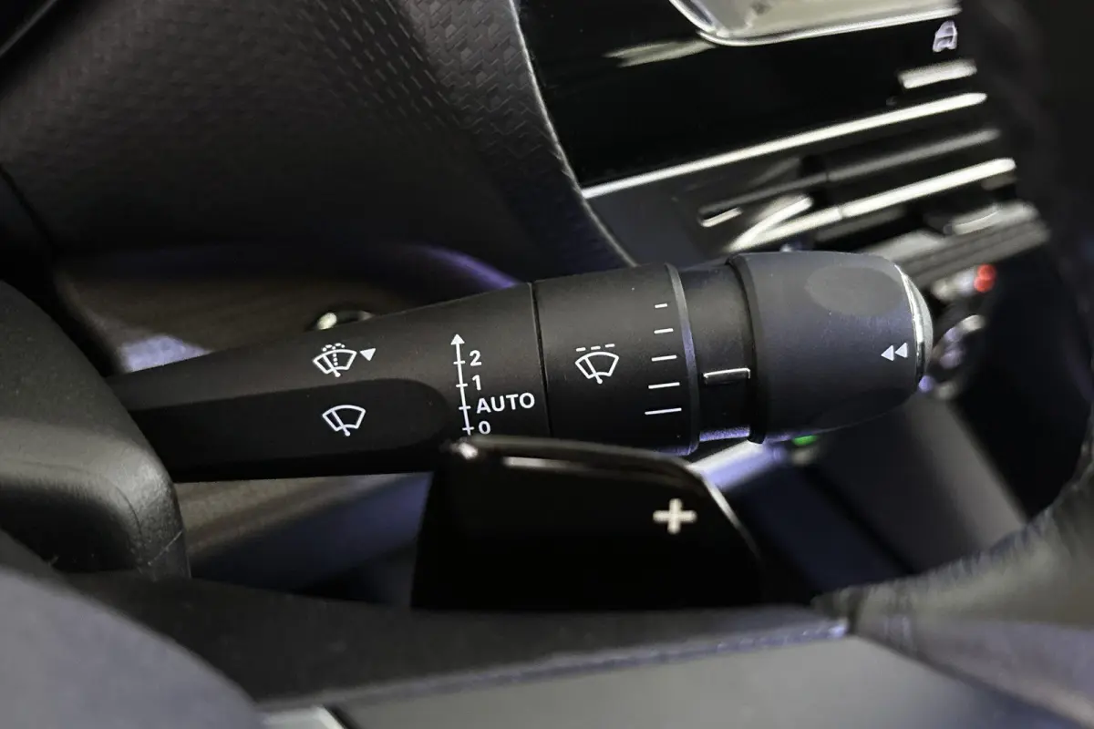 1.6 Plug-in Hybrid 180 Plus Stoel-Stuurverwarming Leder Keyless