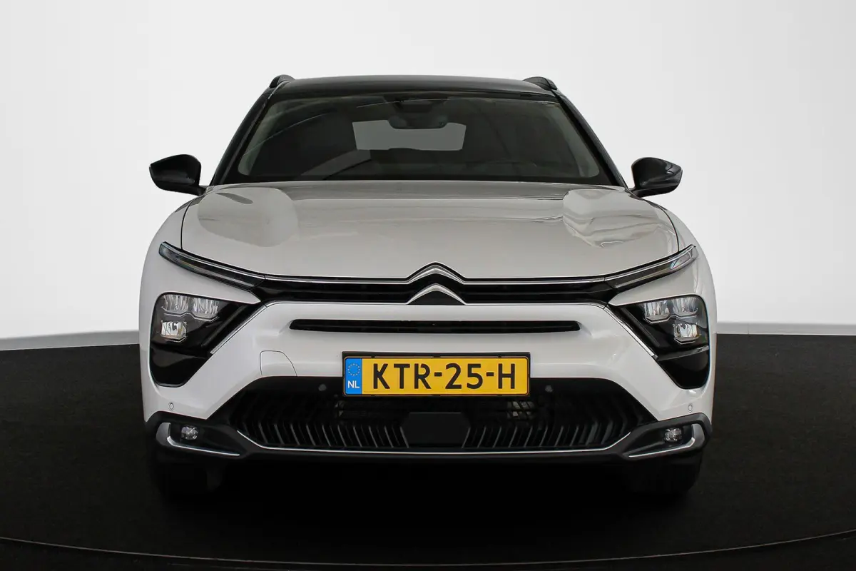 1.6 Plug-in Hybrid 180 Plus Stoel-Stuurverwarming Leder Keyless