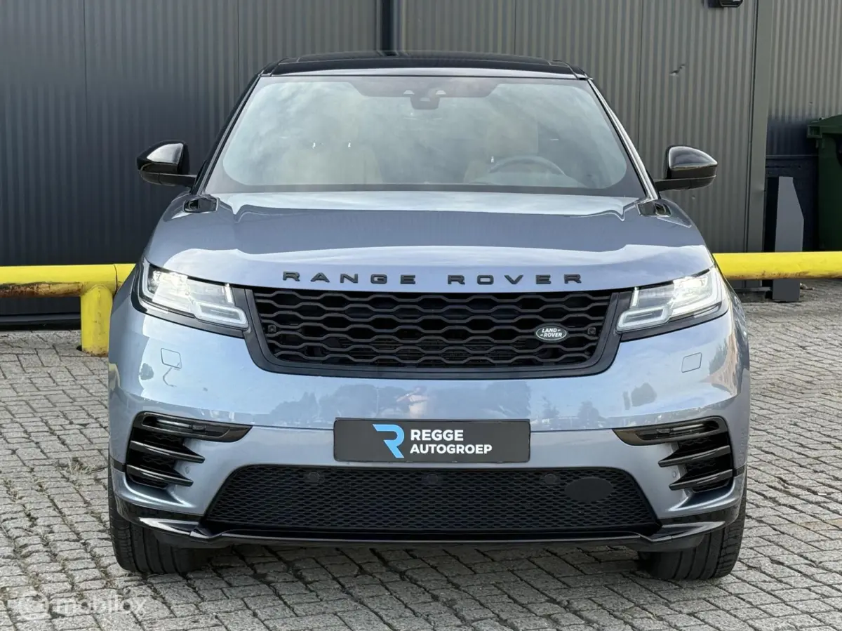 3.0 V6 AWD R-Dynamic HSE
